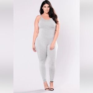 Plus size Jumpsuit grey stretchy catsuit with spaghetti straps Size 1X